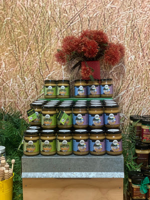 Raglan Apiaries Kanuka Honey 320g